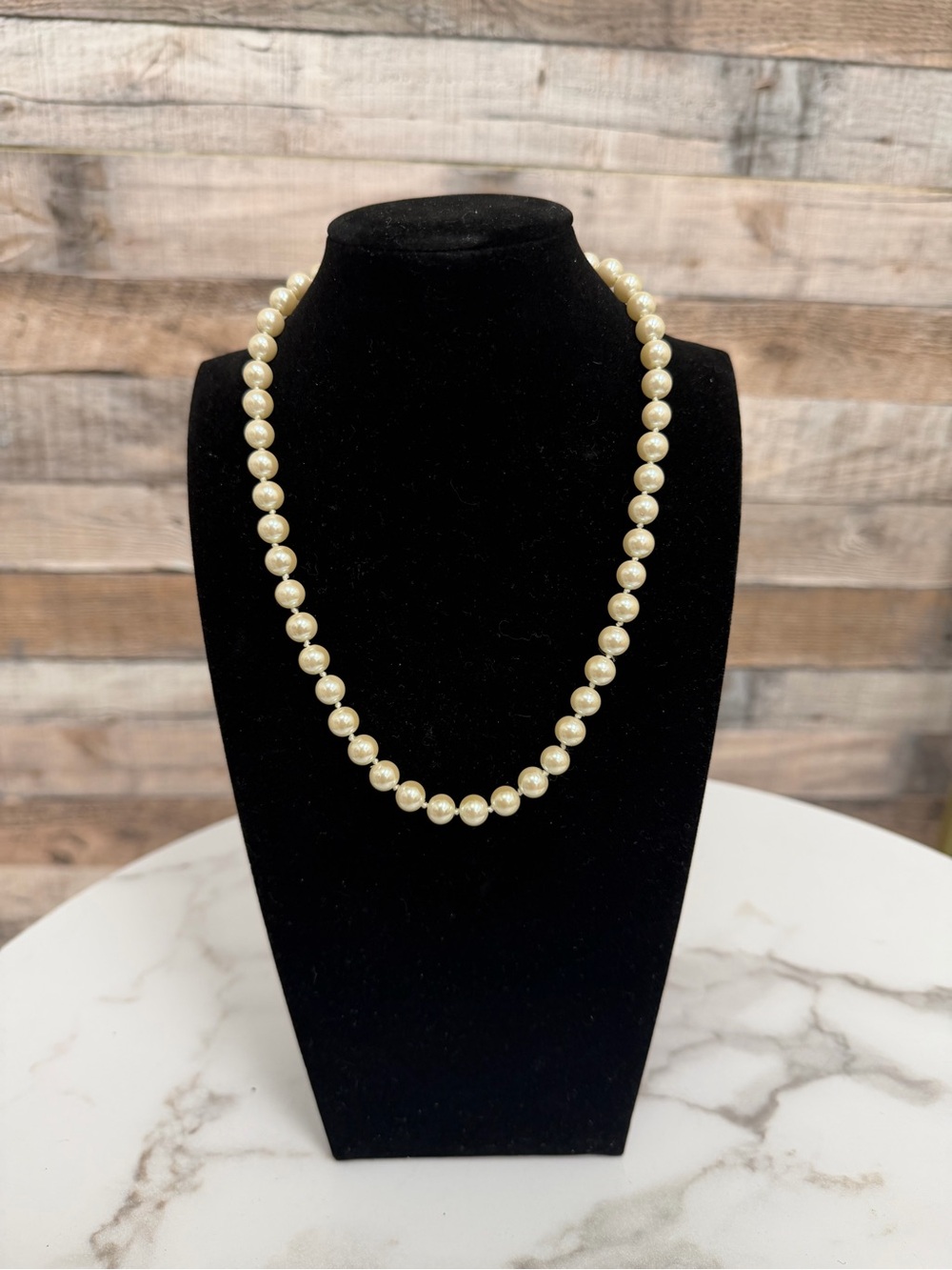 Carolee authentic pearl necklace with silver clasp OS